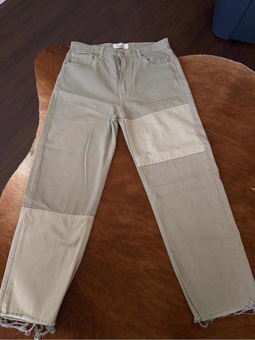 Women’s  Patchwork Straight-Leg Pants — Light Olive